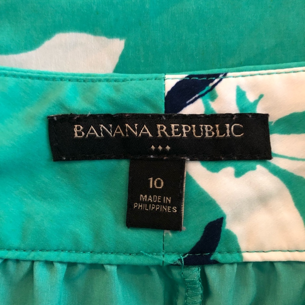 Banana Republic Hawaiian Floral Skirt - Picture 3 of 4